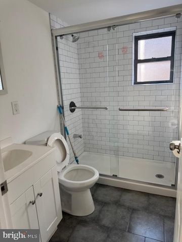 116 W GIRARD AVE, Philadelphia, PA 19123