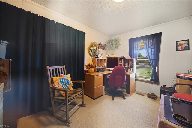 660 Etheridge RD, Chesapeake, VA 23322