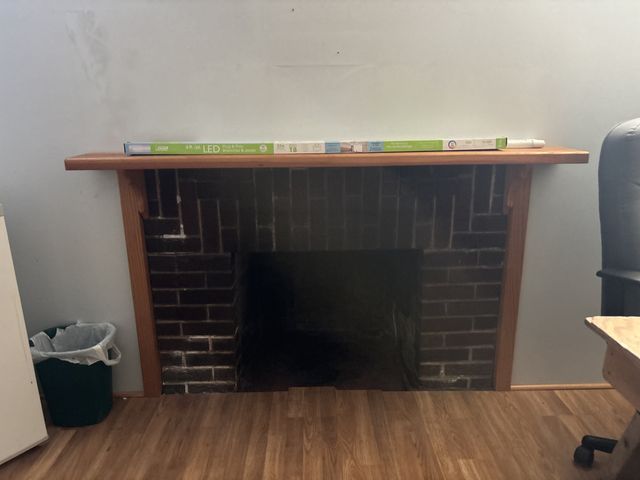 2110 40th Street, Des Moines, IA 50310