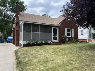 2110 40th Street, Des Moines, IA 50310