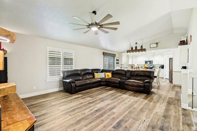 227 E 610 S, Santaquin, UT 84655