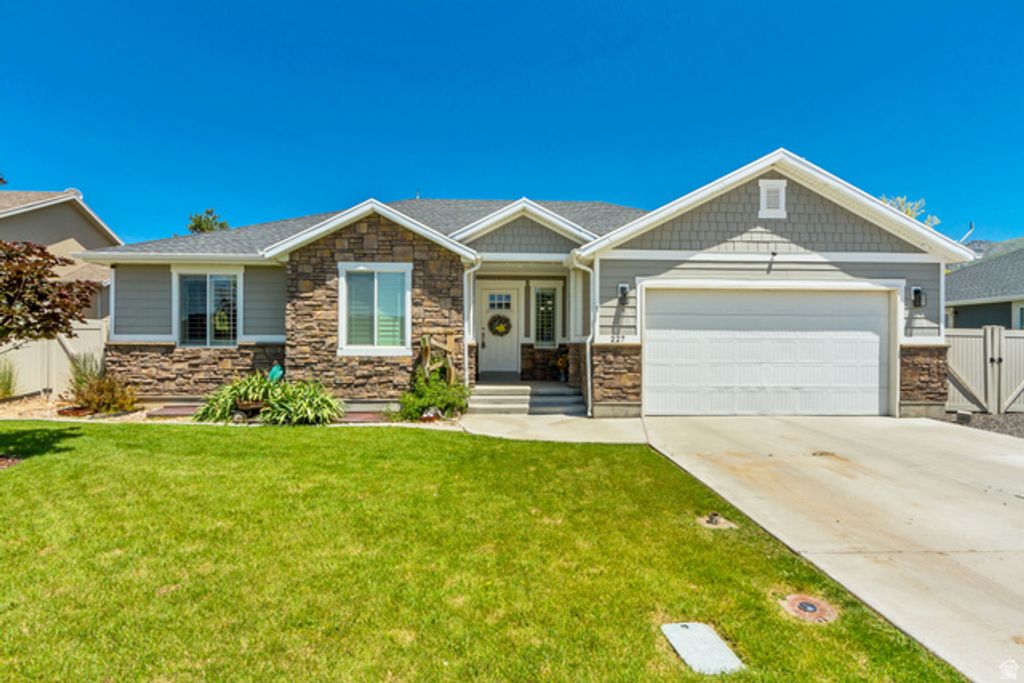 227 E 610 S, Santaquin, UT 84655