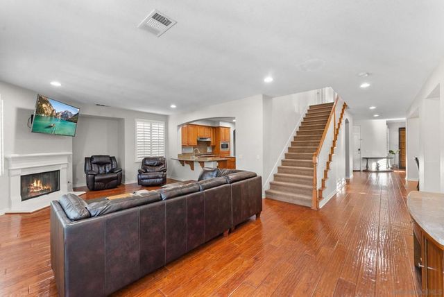 732 N Fox Run Pl, Chula Vista, CA 91914