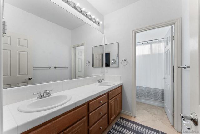 732 N Fox Run Pl, Chula Vista, CA 91914