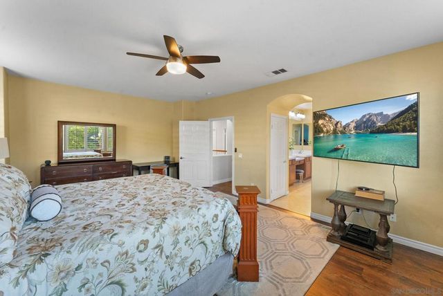 732 N Fox Run Pl, Chula Vista, CA 91914