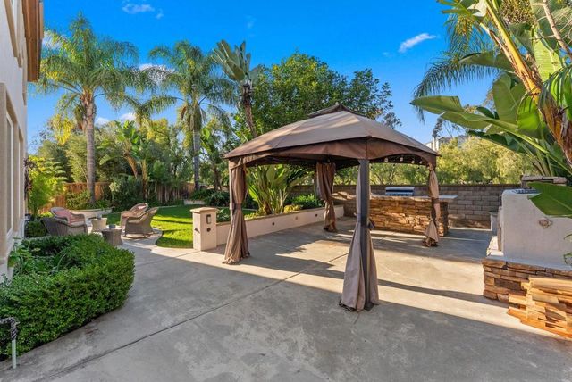 732 N Fox Run Pl, Chula Vista, CA 91914