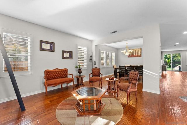 732 N Fox Run Pl, Chula Vista, CA 91914