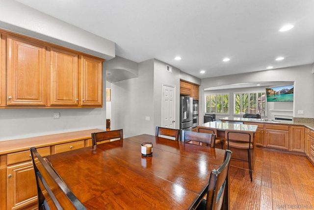 732 N Fox Run Pl, Chula Vista, CA 91914