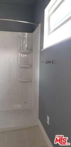 136 W 99th Street 136, Los Angeles, CA 90003