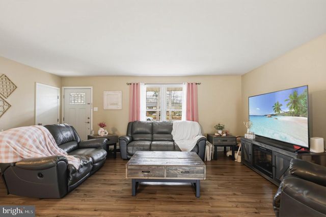 2225 E MAIN ST E, Millville, NJ 08332