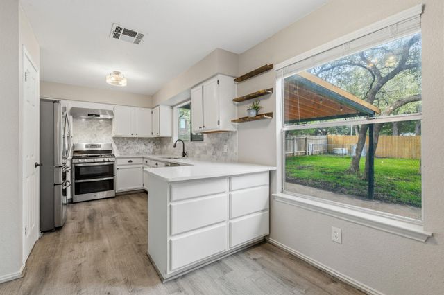 2509 Tierra Blanco TRL, Cedar Park, TX 78613