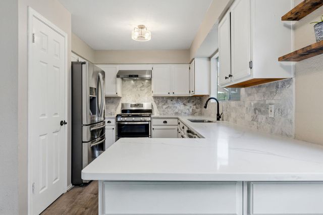 2509 Tierra Blanco TRL, Cedar Park, TX 78613