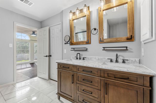 2509 Tierra Blanco TRL, Cedar Park, TX 78613