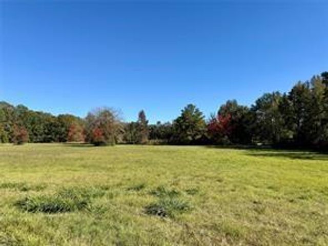 225 State Highway Loop 116, Livingston, TX 77351