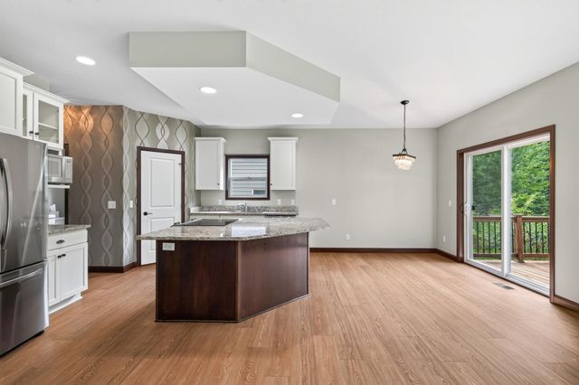 1545 Maple Place, Mound, MN 55364