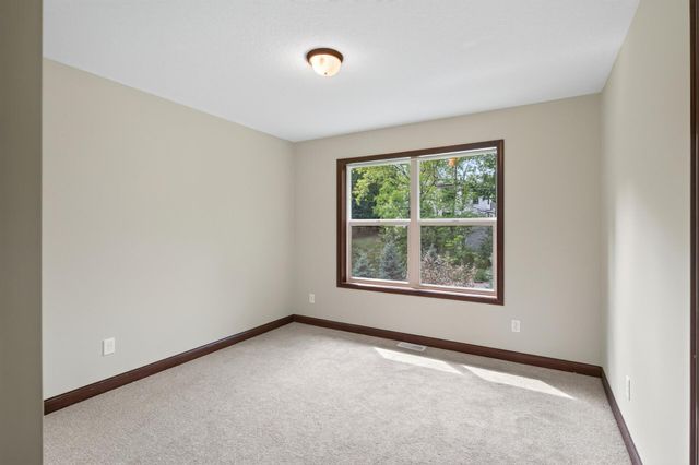 1545 Maple Place, Mound, MN 55364