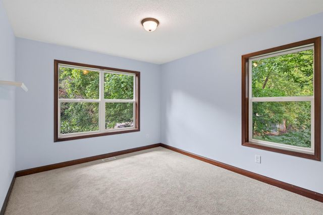 1545 Maple Place, Mound, MN 55364
