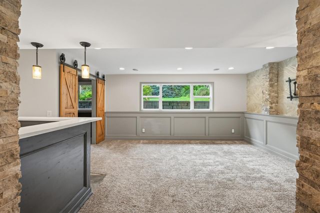 1545 Maple Place, Mound, MN 55364