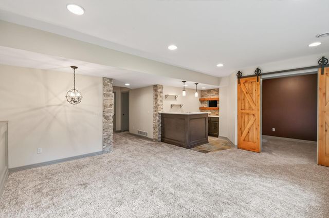 1545 Maple Place, Mound, MN 55364