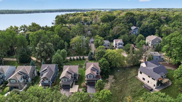 1545 Maple Place, Mound, MN 55364