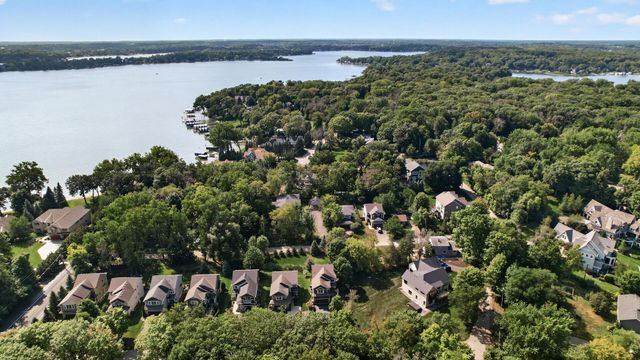 1545 Maple Place, Mound, MN 55364