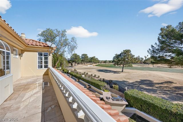 22 Burning Tree Court, Las Vegas, NV 89113