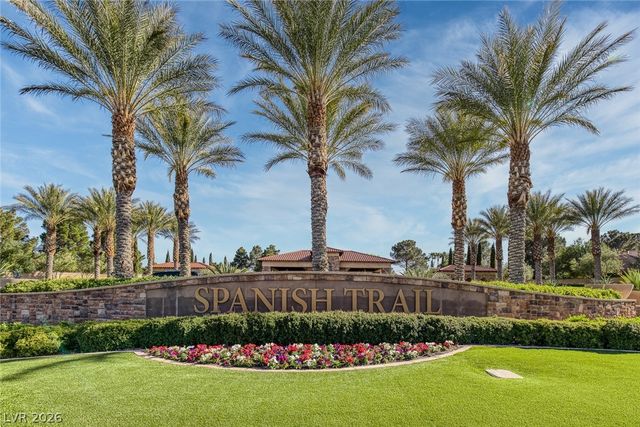 22 Burning Tree Court, Las Vegas, NV 89113