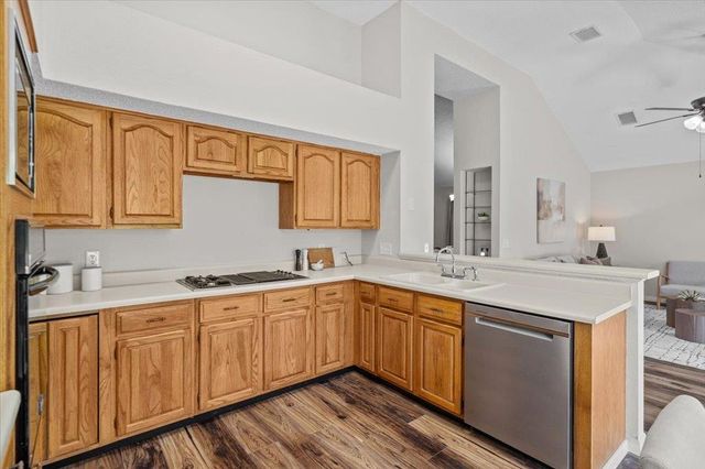 11416 Boothill DR, Austin, TX 78748