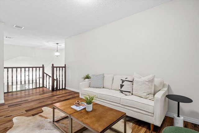 11416 Boothill DR, Austin, TX 78748