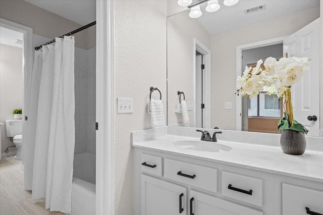 11416 Boothill DR, Austin, TX 78748