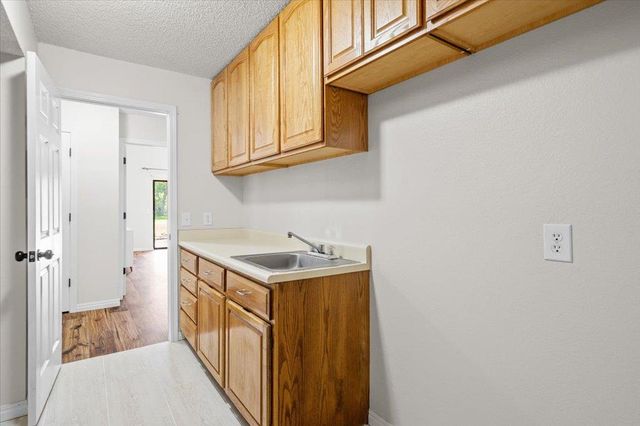 11416 Boothill DR, Austin, TX 78748