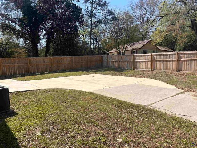 103 Martin Luther King Drive, Perry, GA 31069