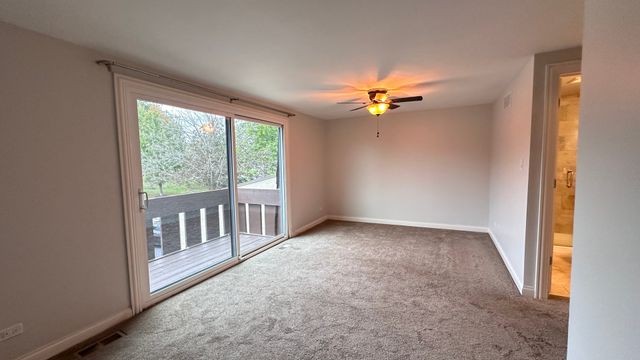 183 Cascade Drive, Indian Head Park, IL 60525