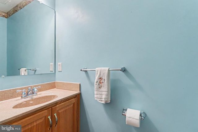 492 PRINCETON RD, Harrisburg, PA 17111