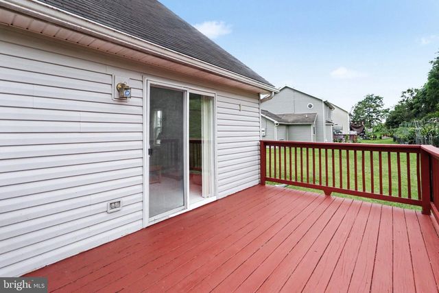 492 PRINCETON RD, Harrisburg, PA 17111