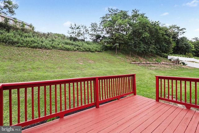 492 PRINCETON RD, Harrisburg, PA 17111