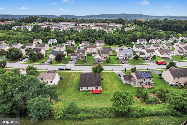 492 PRINCETON RD, Harrisburg, PA 17111