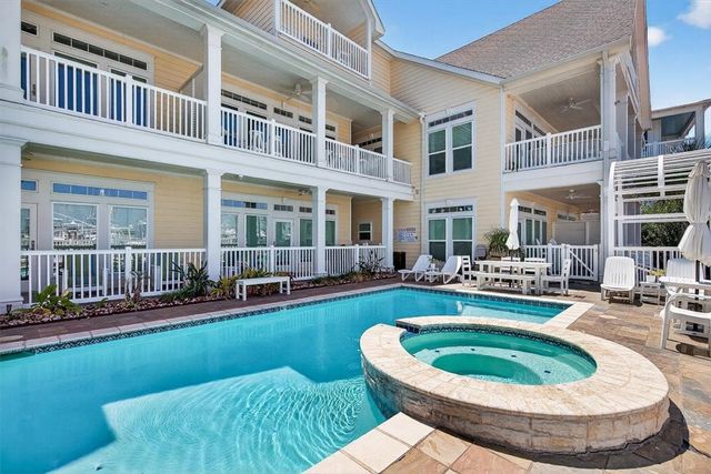 116 W Cotter Ave H, Port Aransas, TX 78373