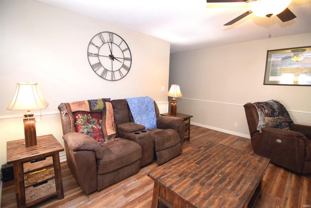 3301 E Miami Trail, Muncie, IN 47302