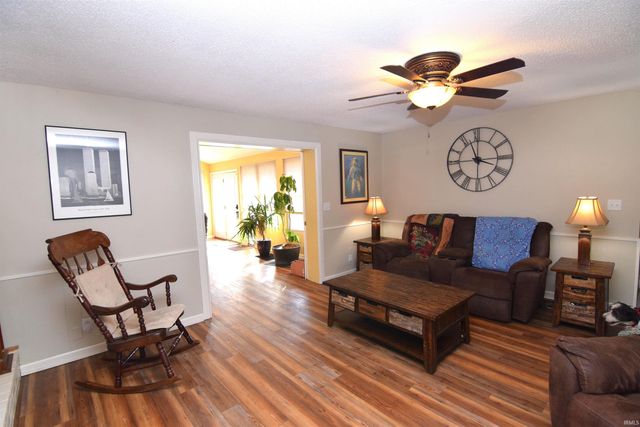 3301 E Miami Trail, Muncie, IN 47302