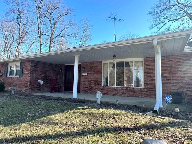 3301 E Miami Trail, Muncie, IN 47302
