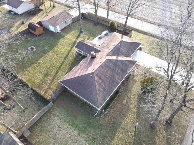 3301 E Miami Trail, Muncie, IN 47302