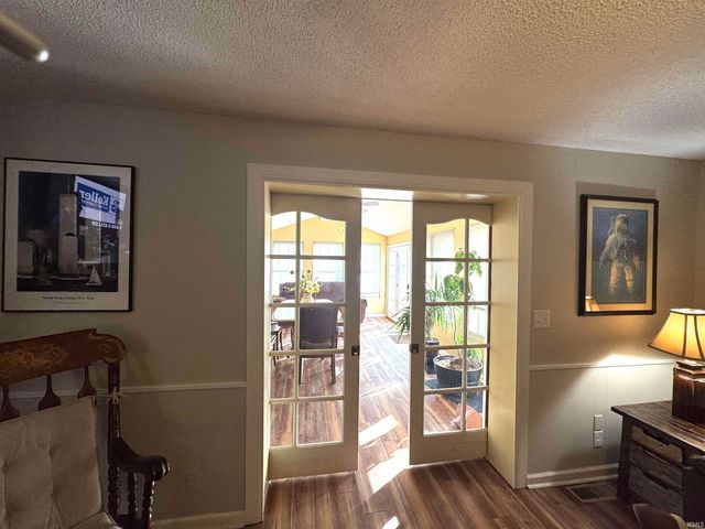 3301 E Miami Trail, Muncie, IN 47302