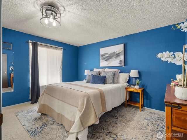 4915 N 37th Street, Tacoma, WA 98407