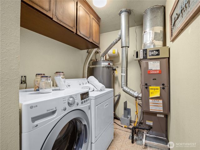 4915 N 37th Street, Tacoma, WA 98407