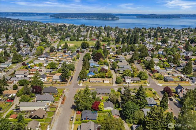 4915 N 37th Street, Tacoma, WA 98407