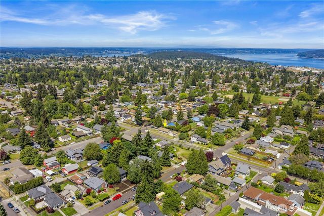 4915 N 37th Street, Tacoma, WA 98407