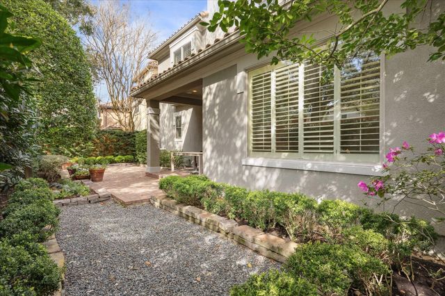 2626 Stuart Manor, Houston, TX 77082