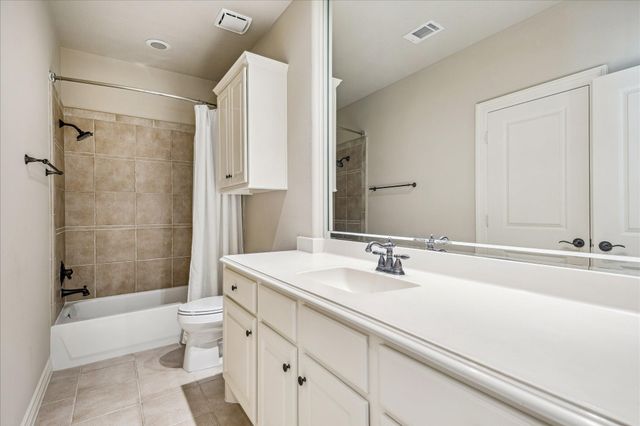 2626 Stuart Manor, Houston, TX 77082