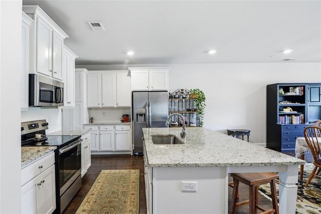 957 Shy Lane, Marietta, GA 30060